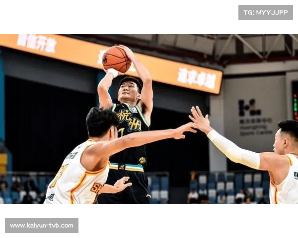 广厦快攻效率联盟前三，孙铭徽主导转换进攻